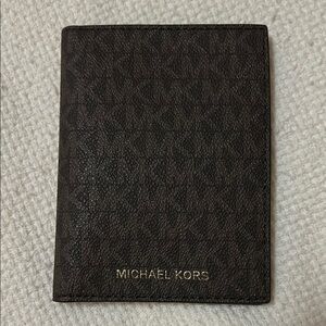 Michael Kors Brown Wallet NWOT